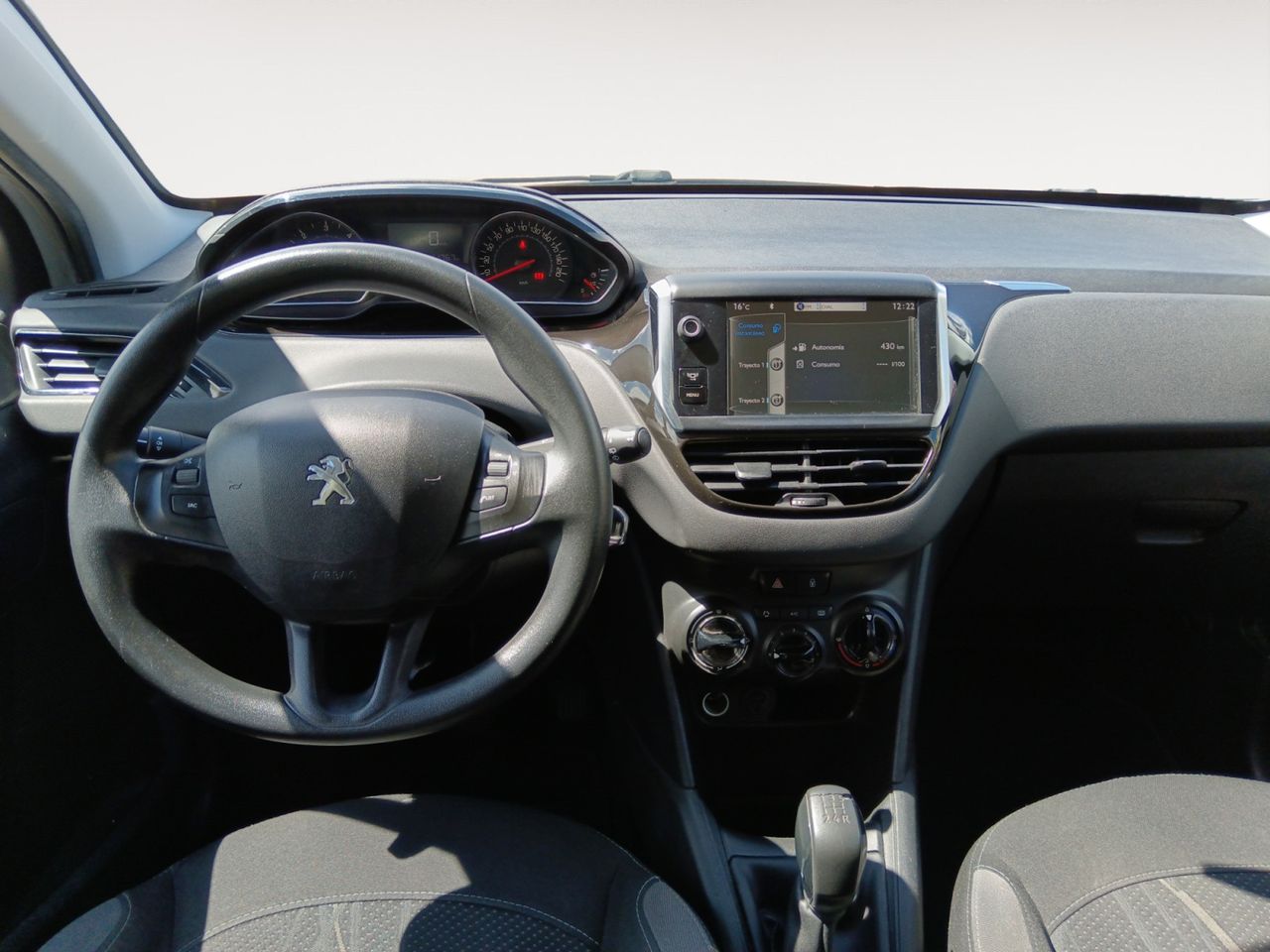 Foto Peugeot 208 6