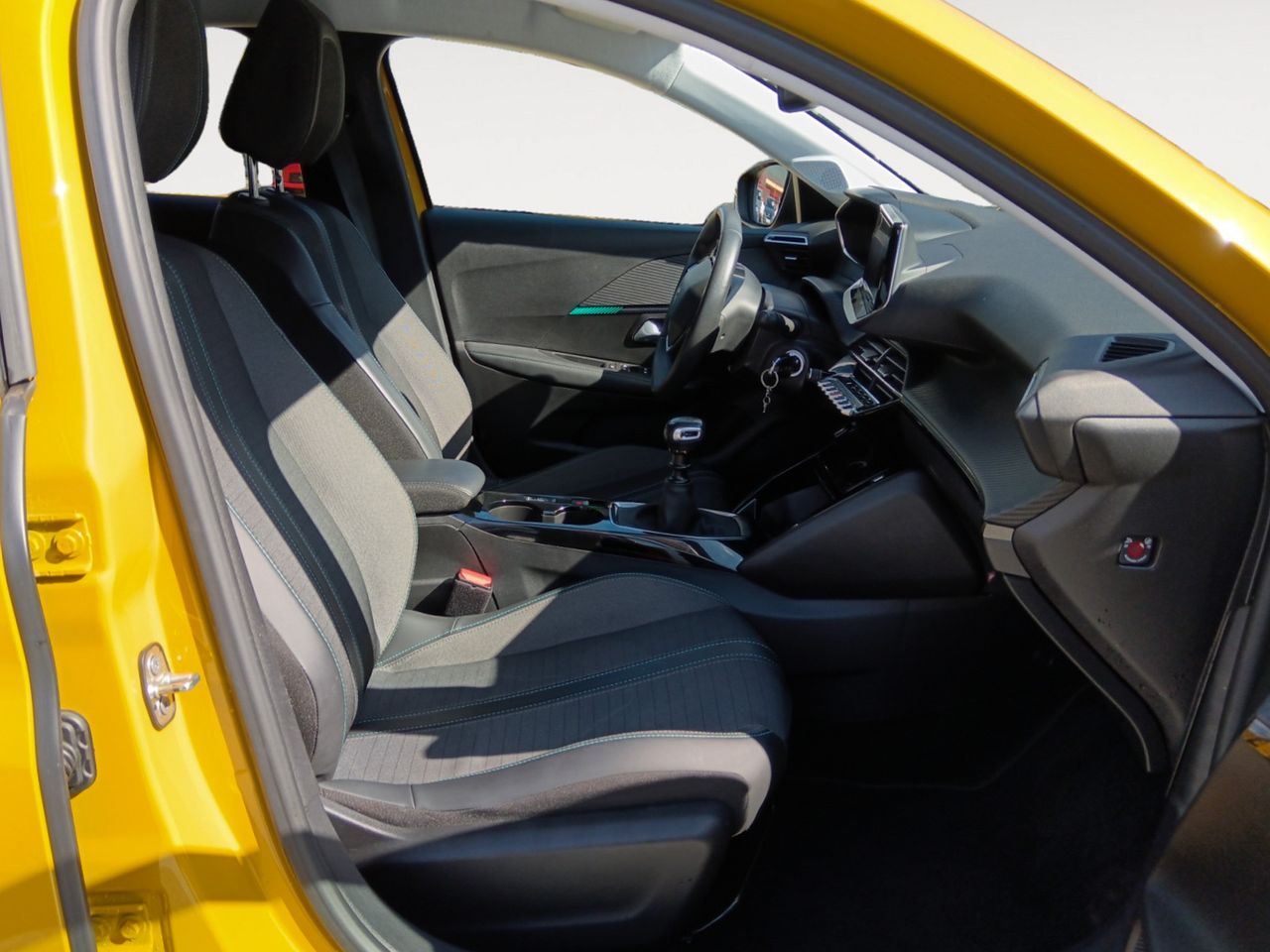 Foto Peugeot 208 10