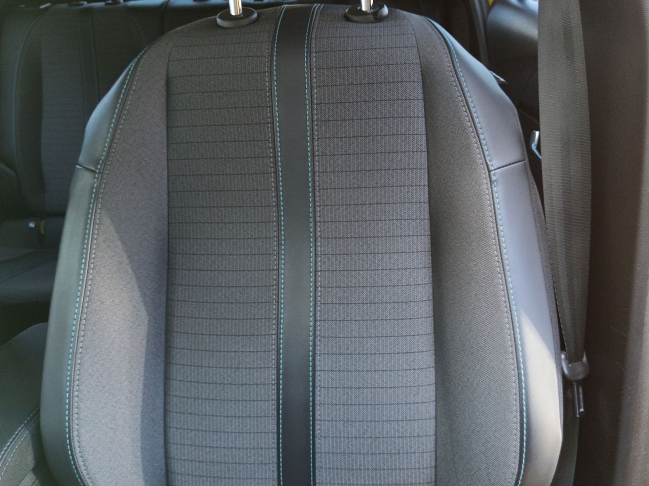 Foto Peugeot 208 20
