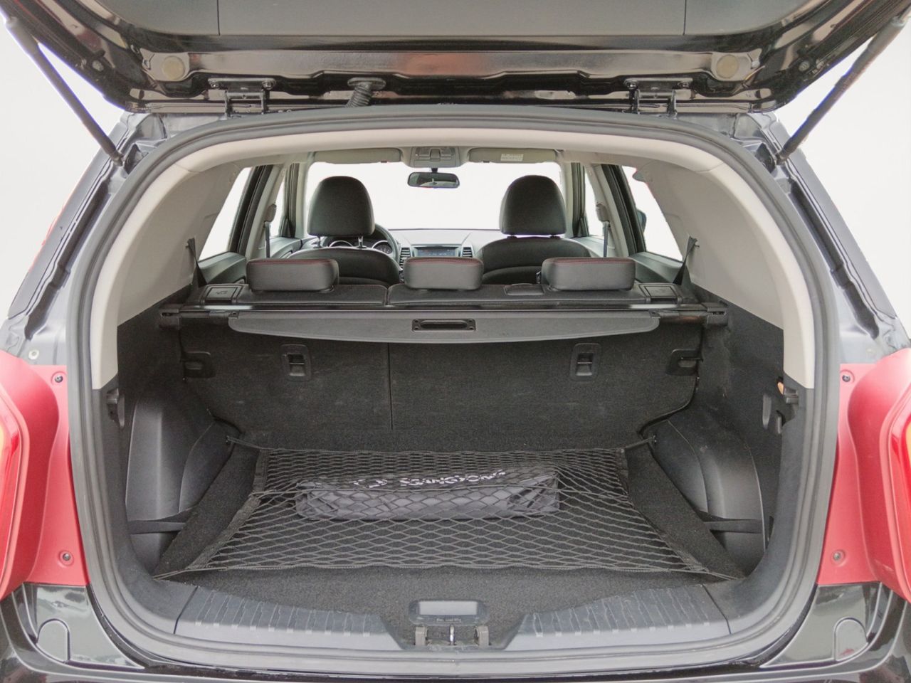 Foto SsangYong XLV 11