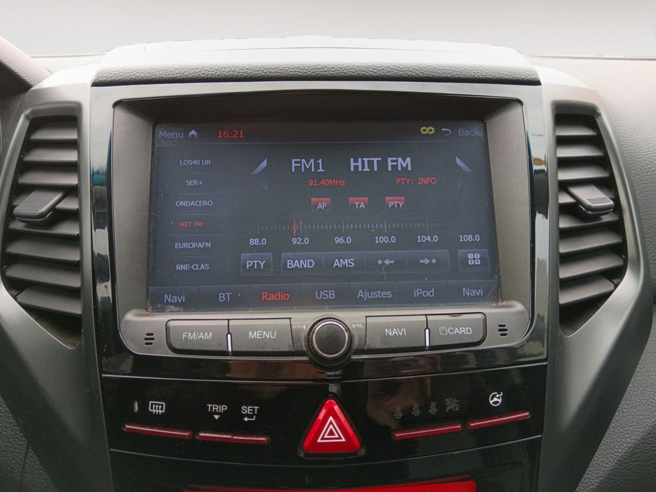 Foto SsangYong XLV 15