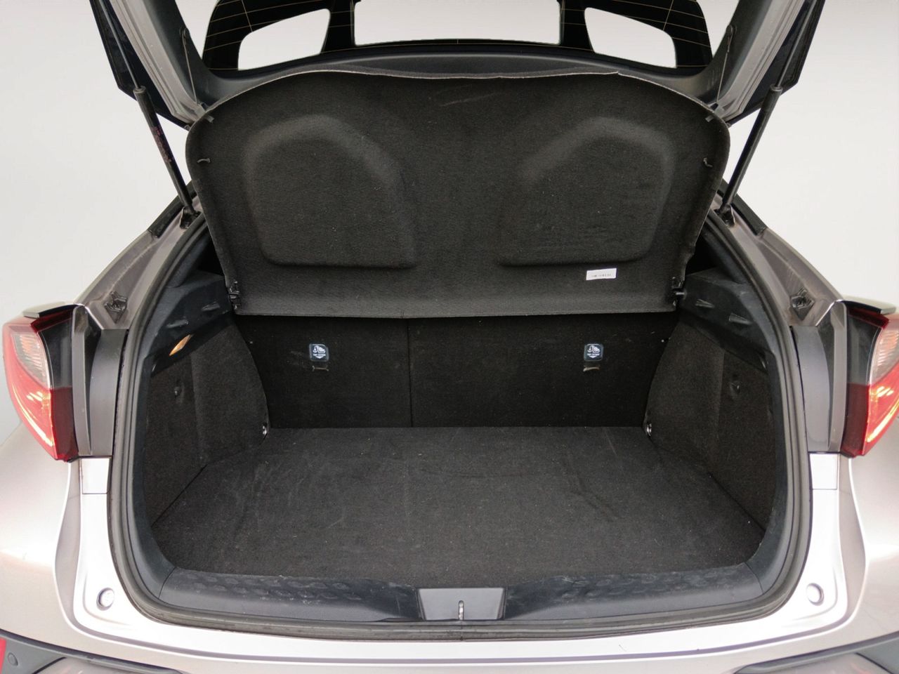 Foto Toyota C-HR 11