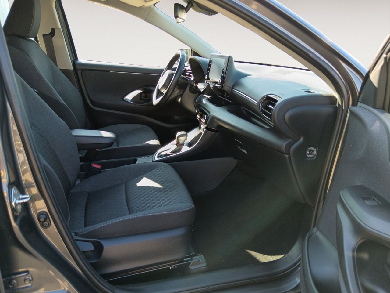 Foto Toyota Yaris 9