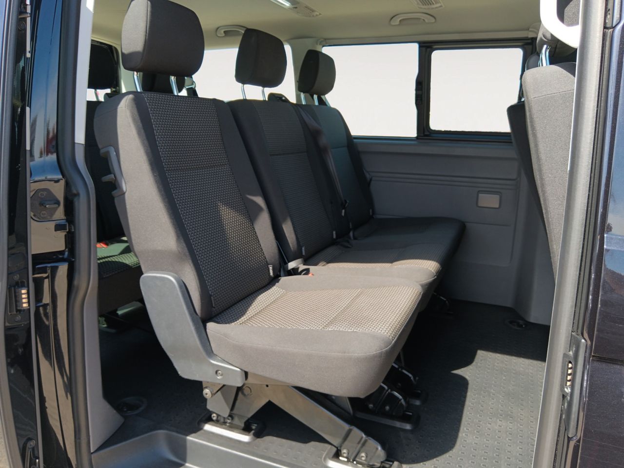 Foto Volkswagen Caravelle 9