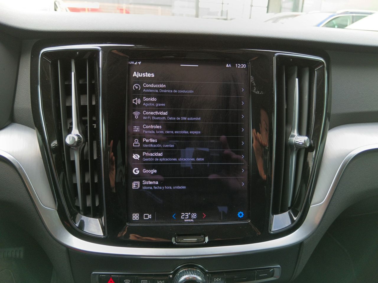 Foto Volvo V60 16