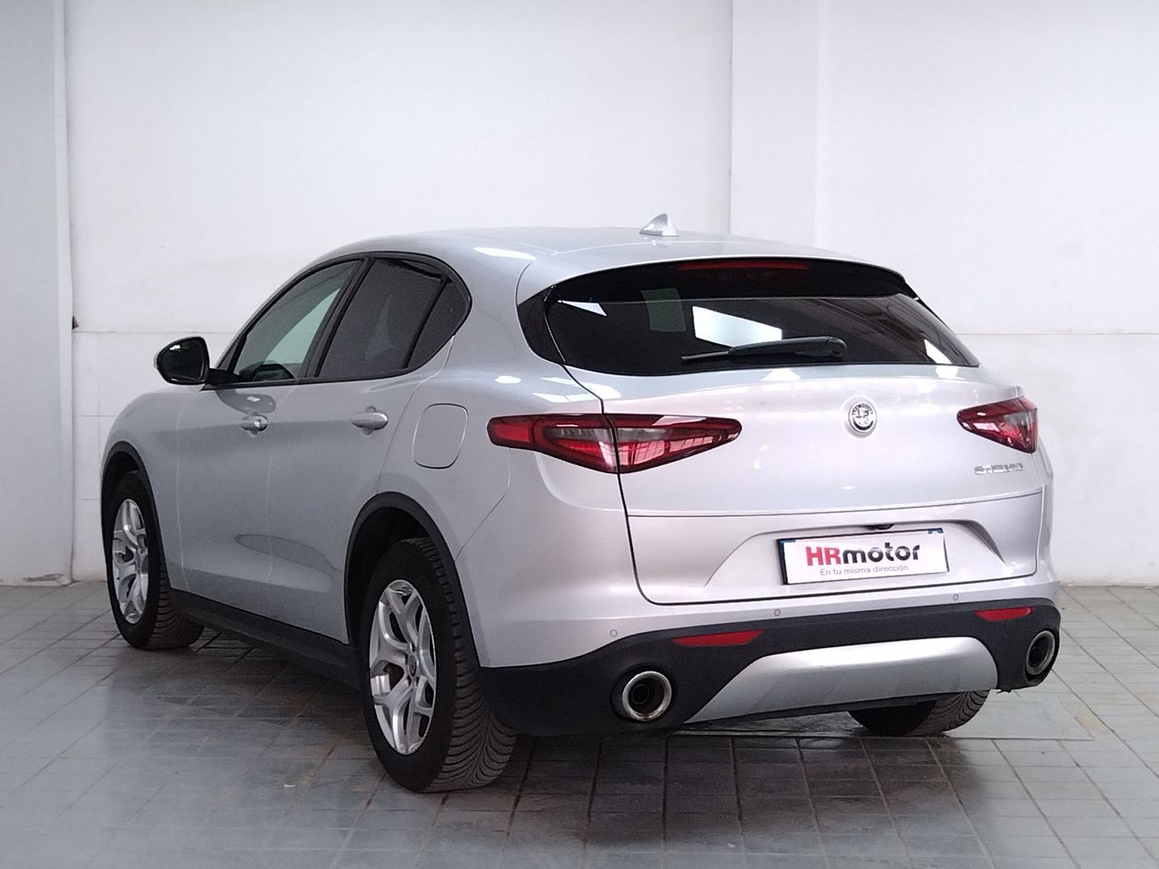 Foto Alfa Romeo Stelvio 4