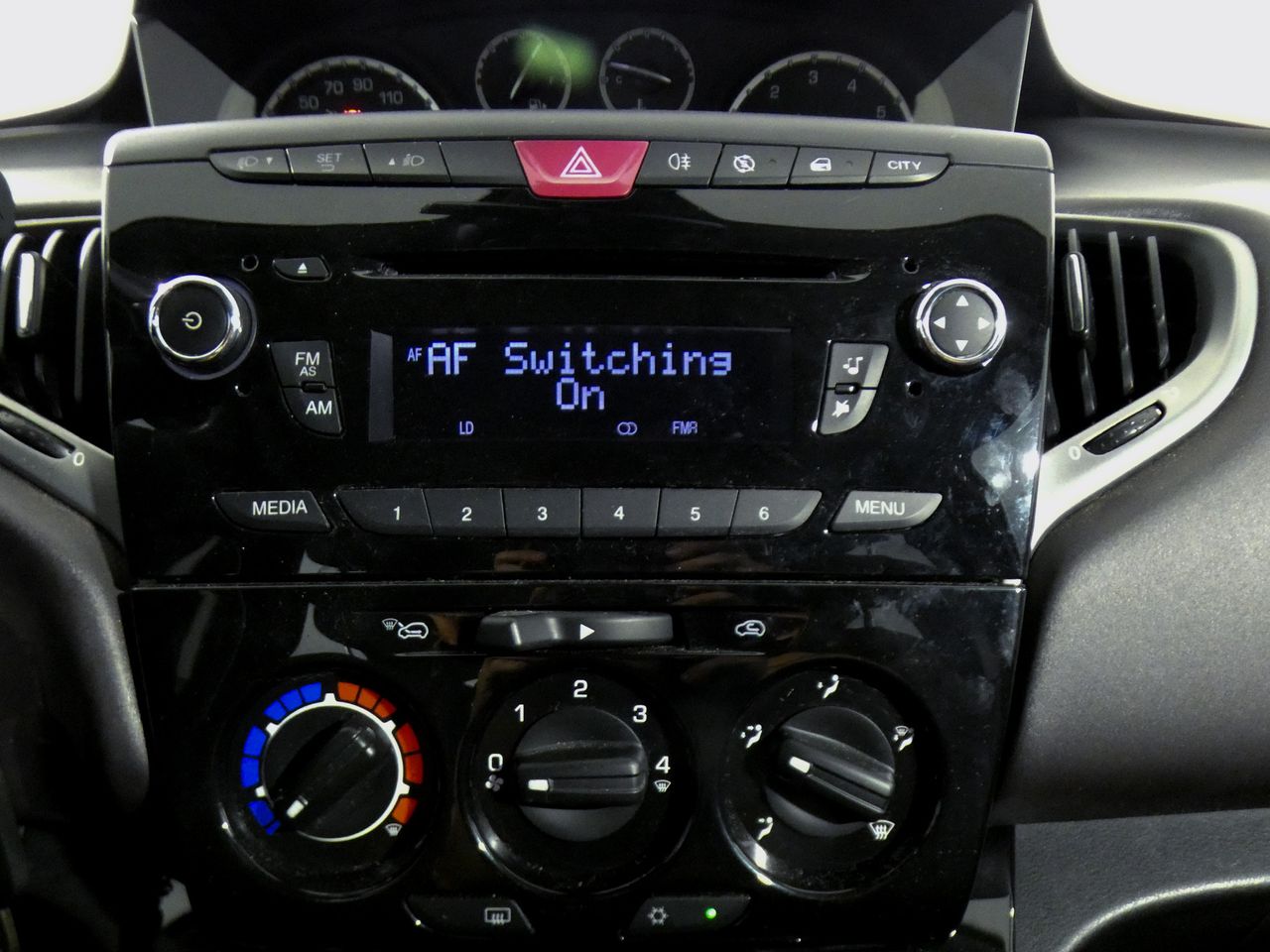 Foto Lancia Ypsilon 18