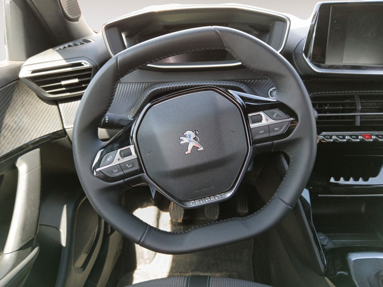 Foto Peugeot 2008 6