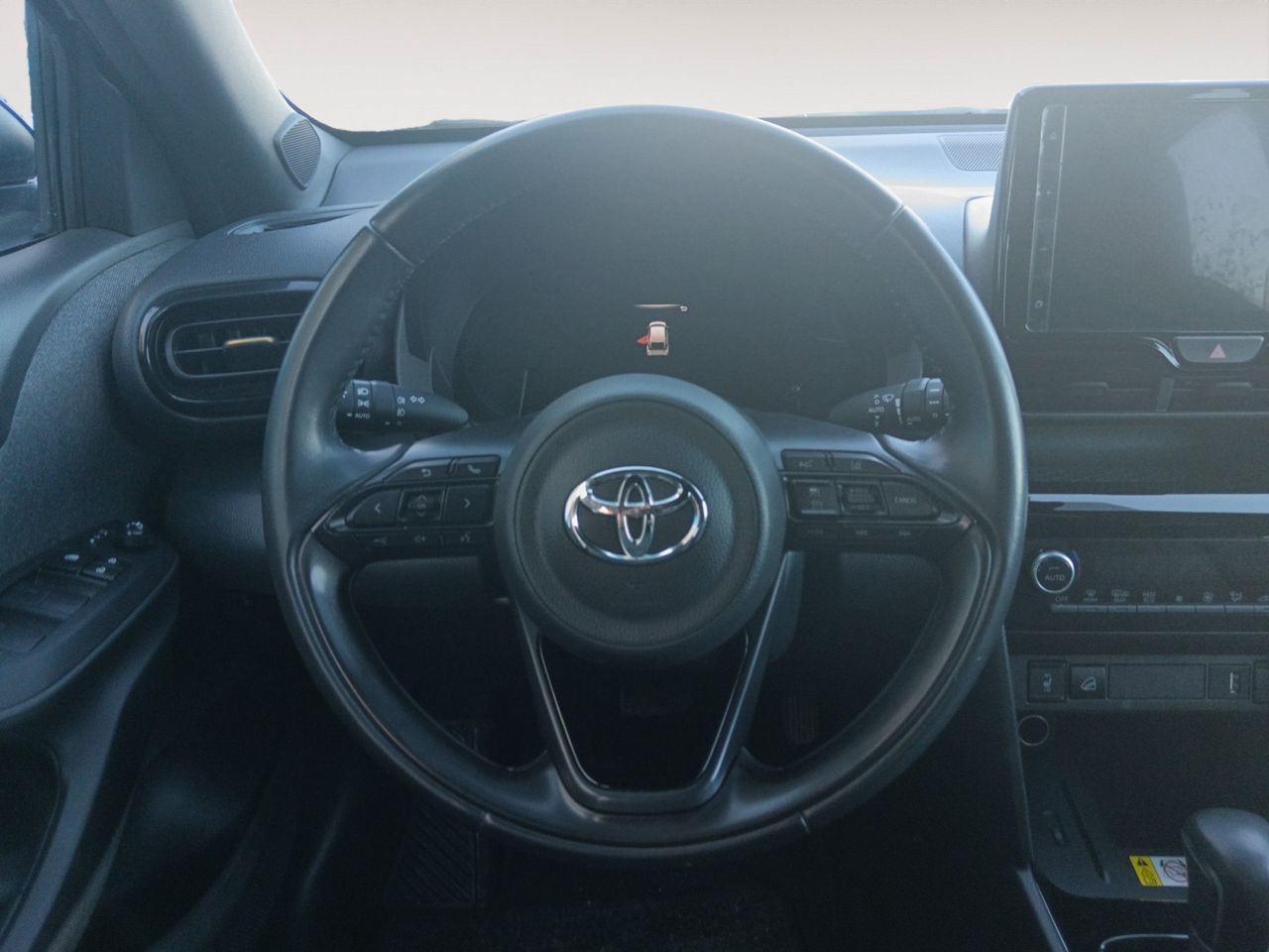 Foto Toyota Yaris 8