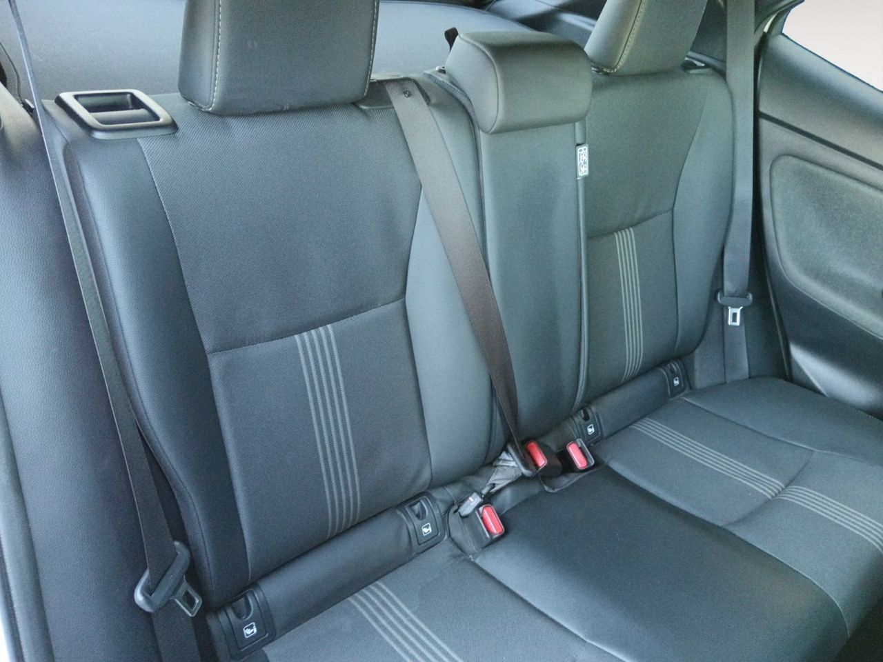 Foto Toyota Yaris 10