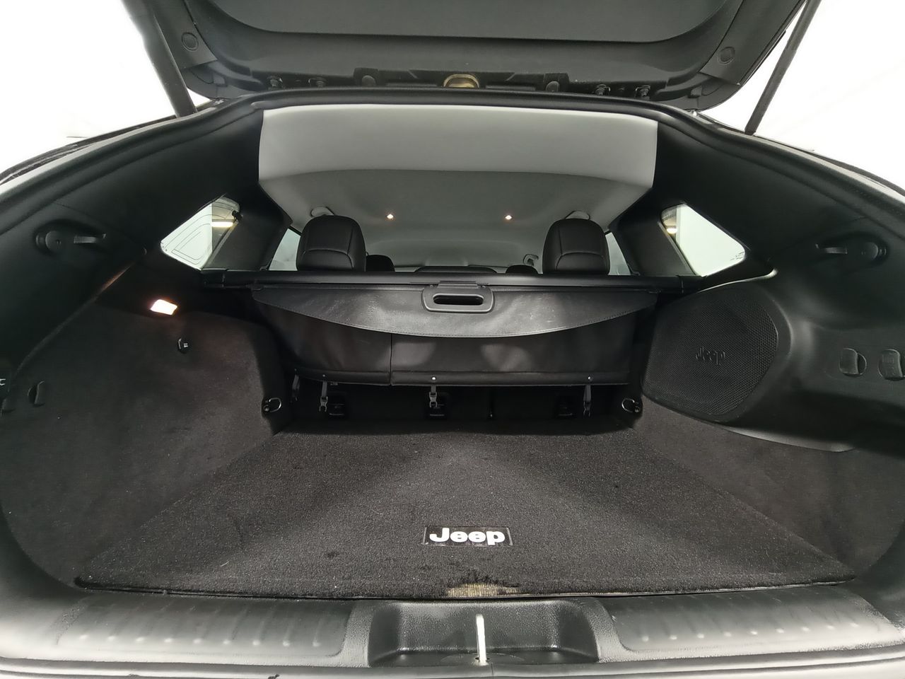 Foto Jeep Cherokee 11