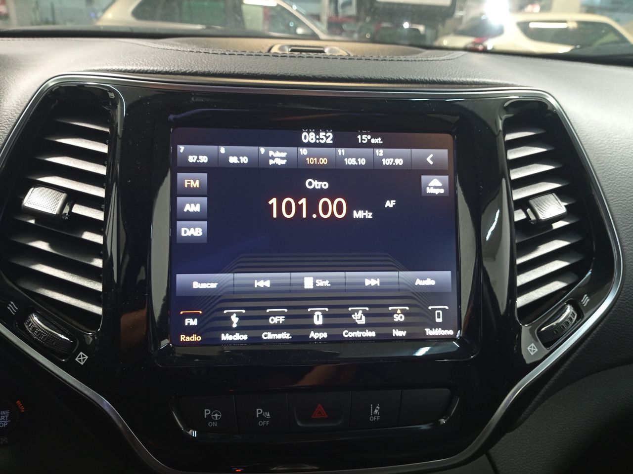 Foto Jeep Cherokee 15