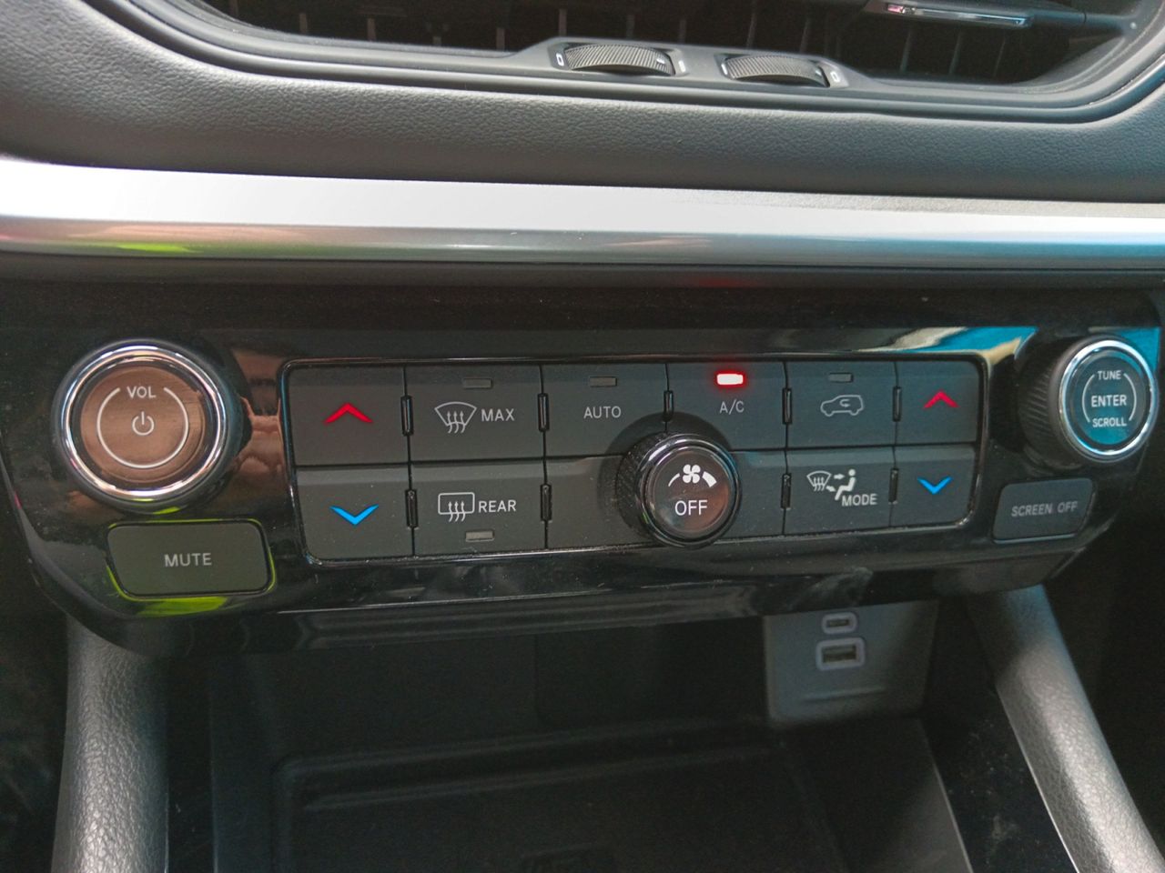 Foto Jeep Compass 18