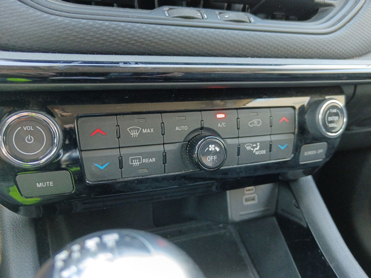 Foto Jeep Compass 18