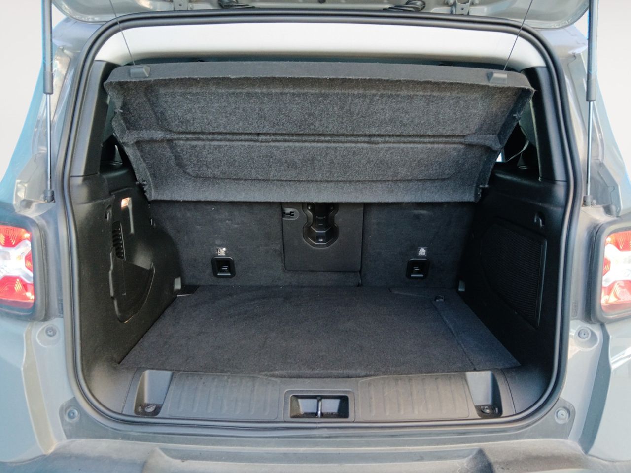 Foto Jeep Renegade 11