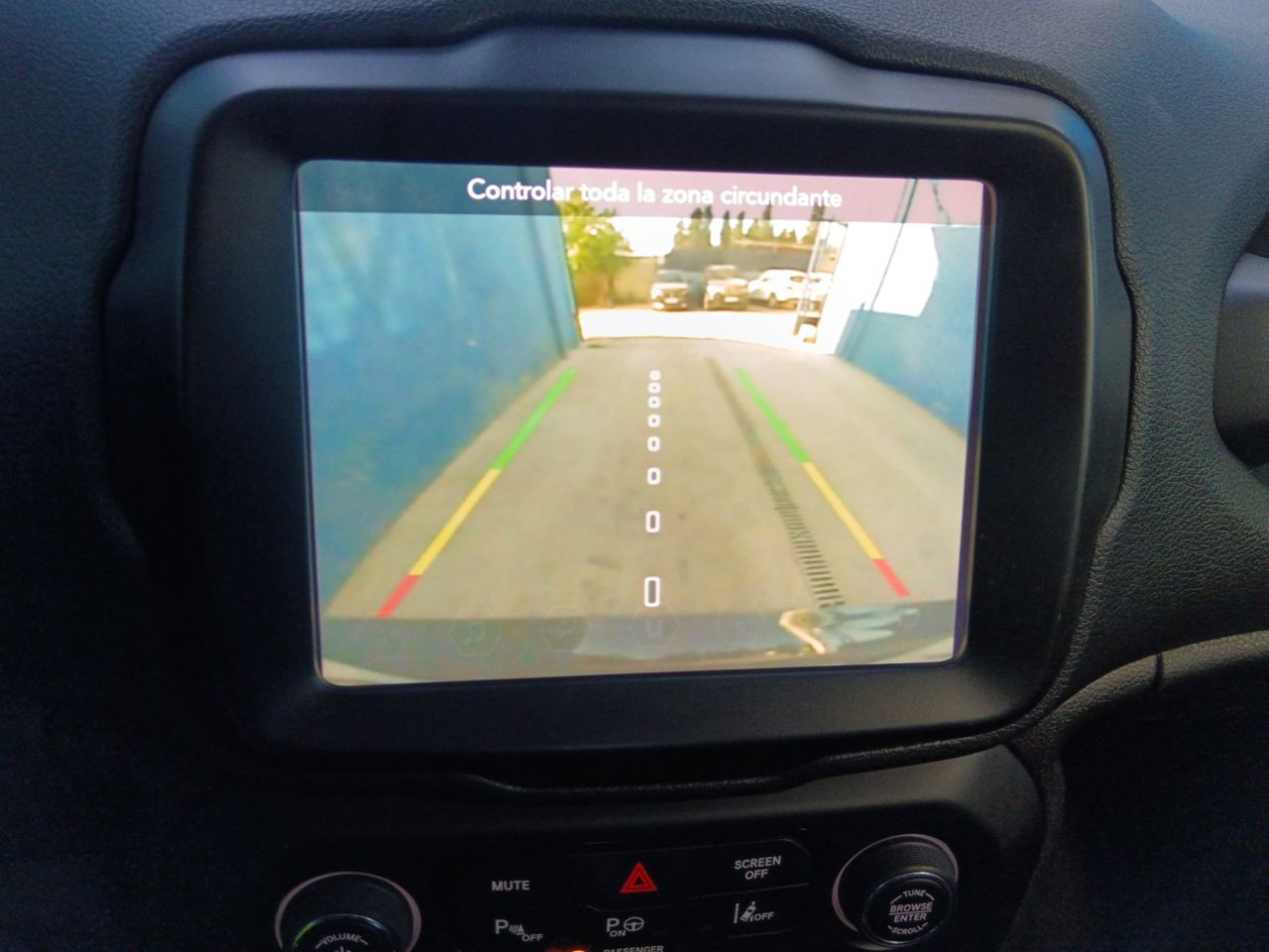 Foto Jeep Renegade 18