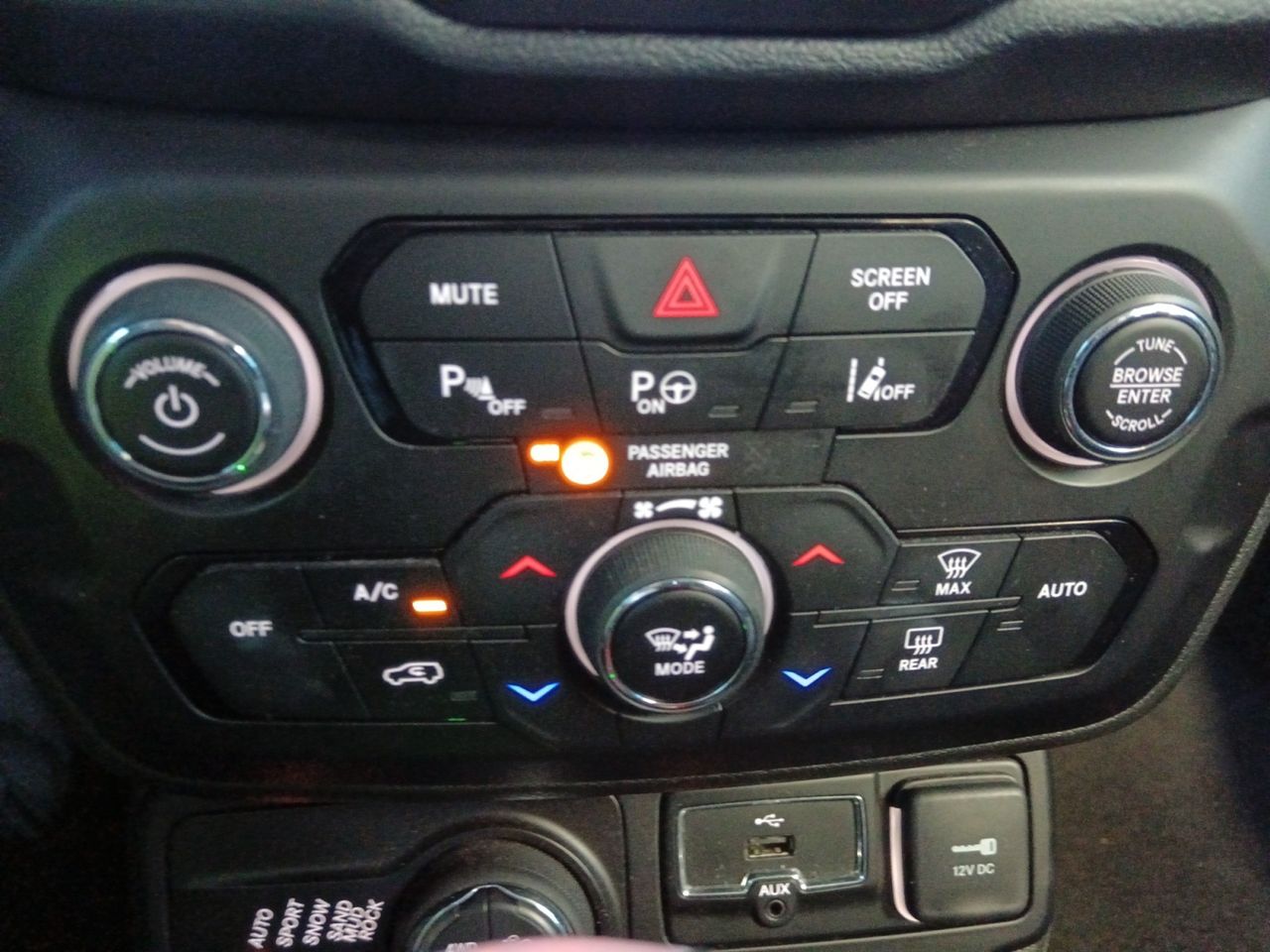 Foto Jeep Renegade 19