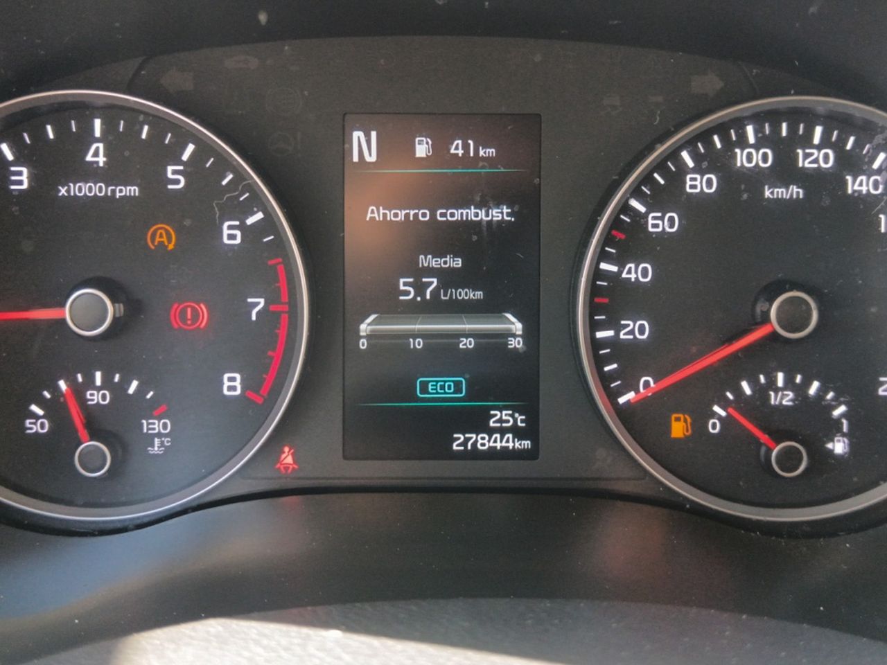 Foto Kia Stonic 12