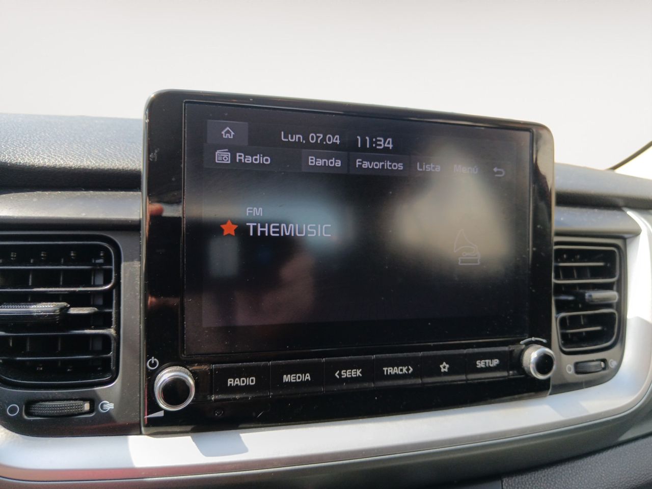 Foto Kia Stonic 14