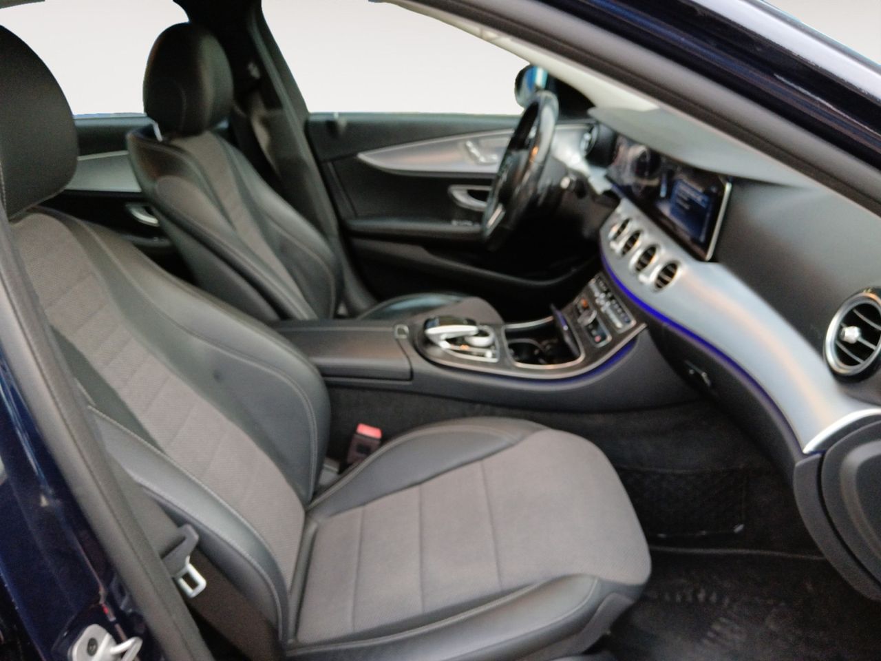 Foto Mercedes-Benz Clase E 10