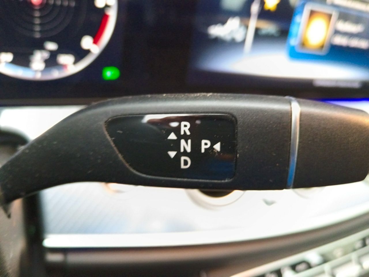Foto Mercedes-Benz Clase E 12