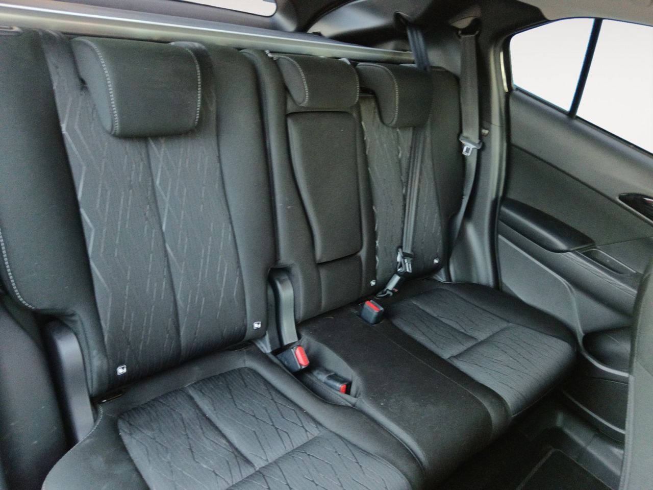 Foto Mitsubishi Eclipse Cross 8