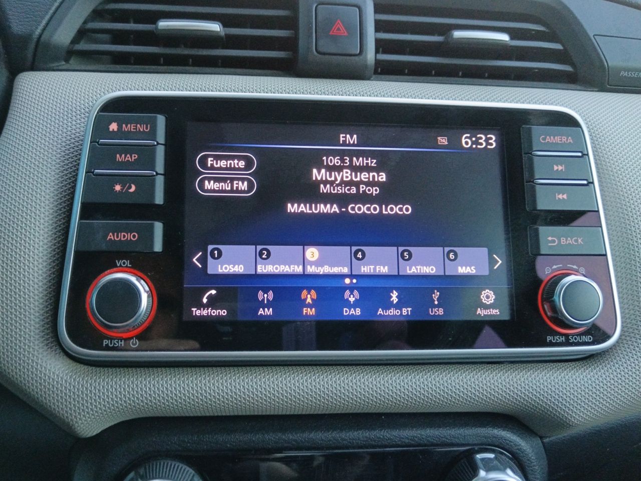Foto Nissan Micra 15