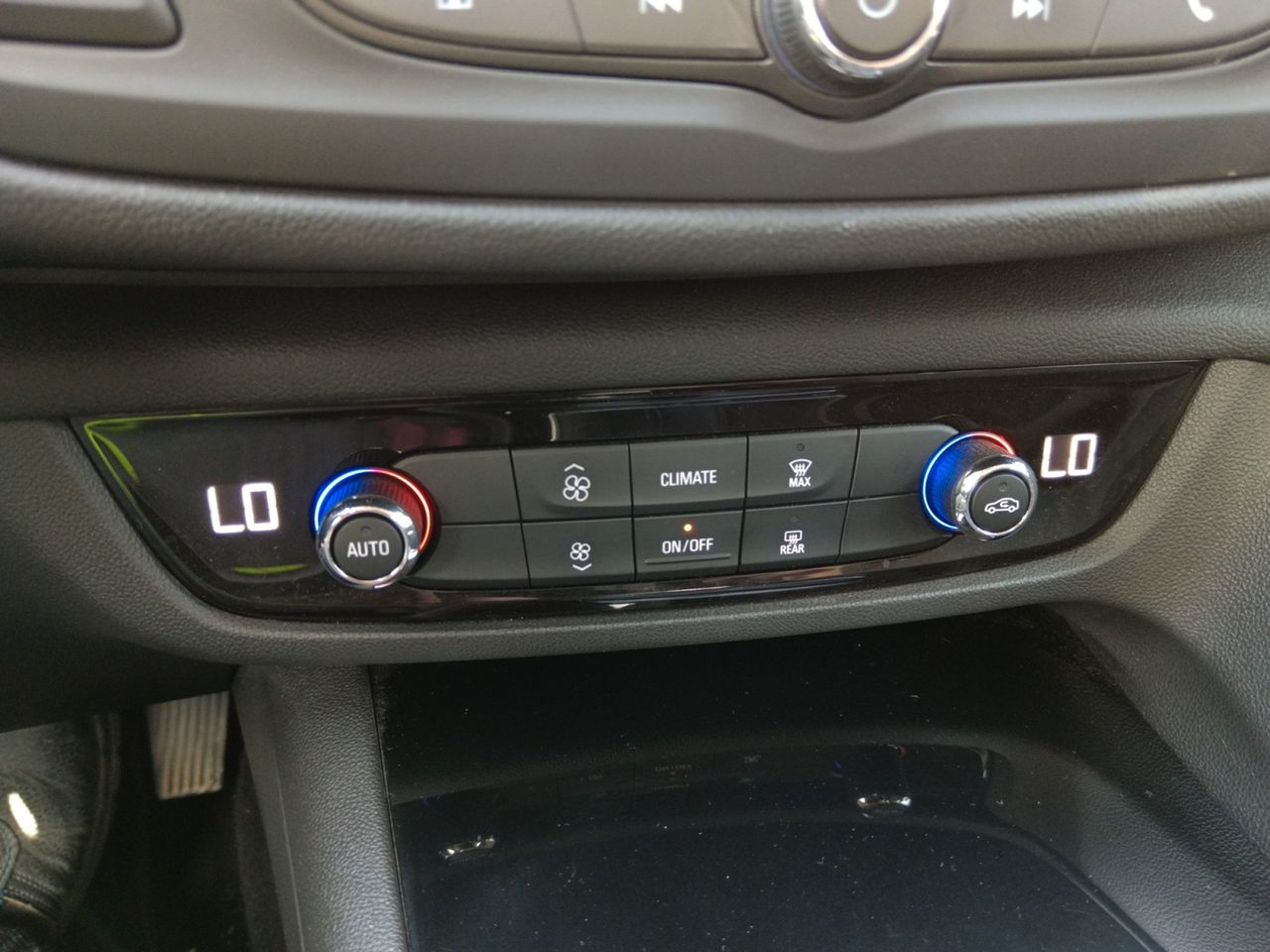 Foto Opel Insignia  17