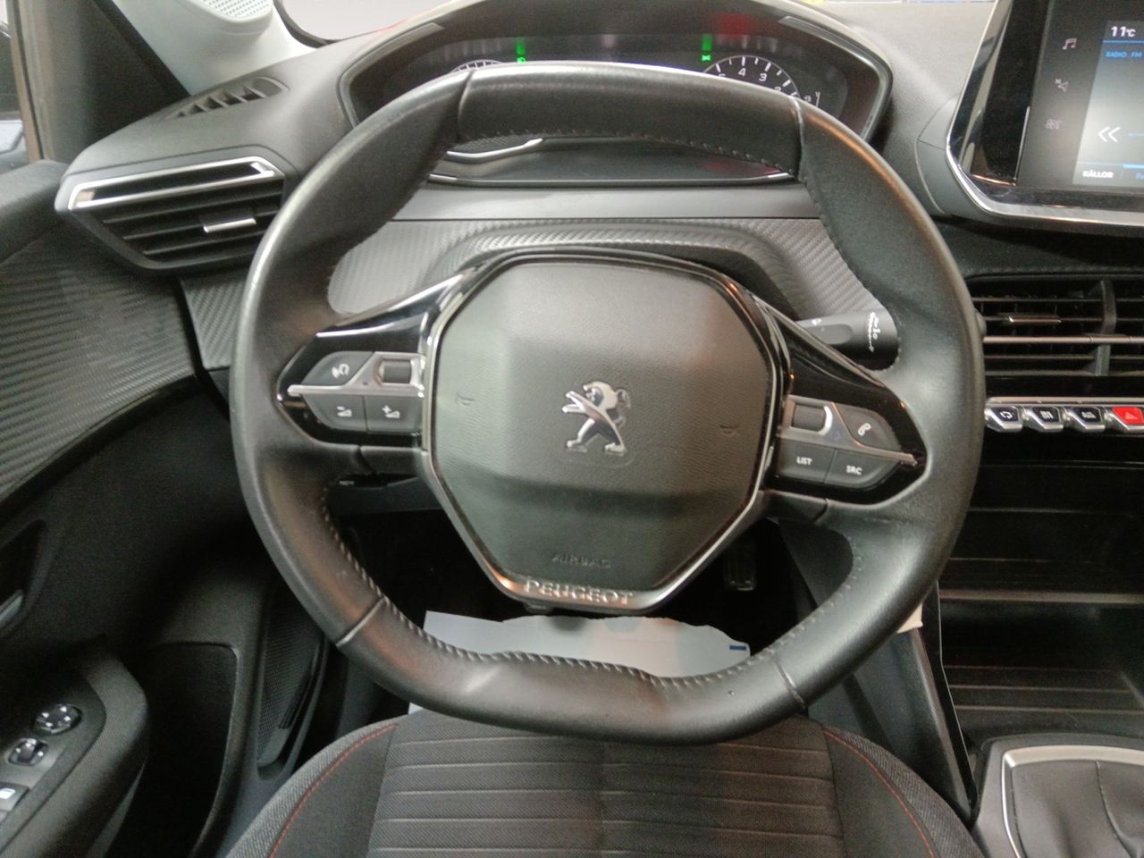 Foto Peugeot 208 7