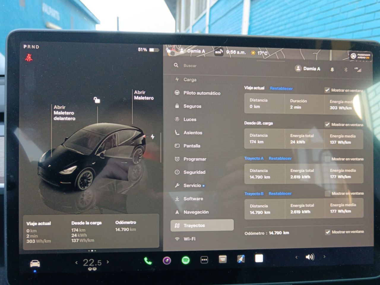 Foto Tesla Model Y 14