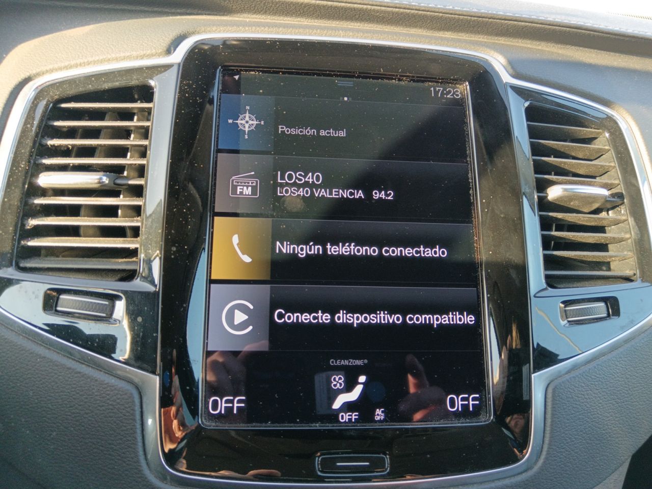 Foto Volvo XC90 12