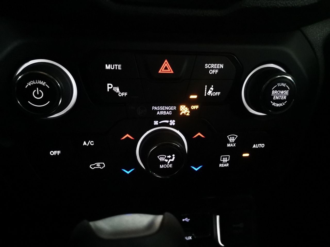 Foto Jeep Renegade 18