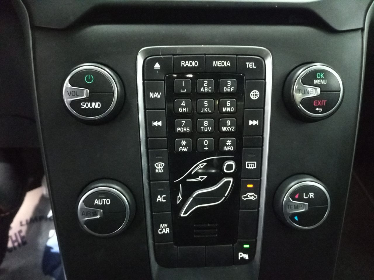 Foto Volvo V40 16