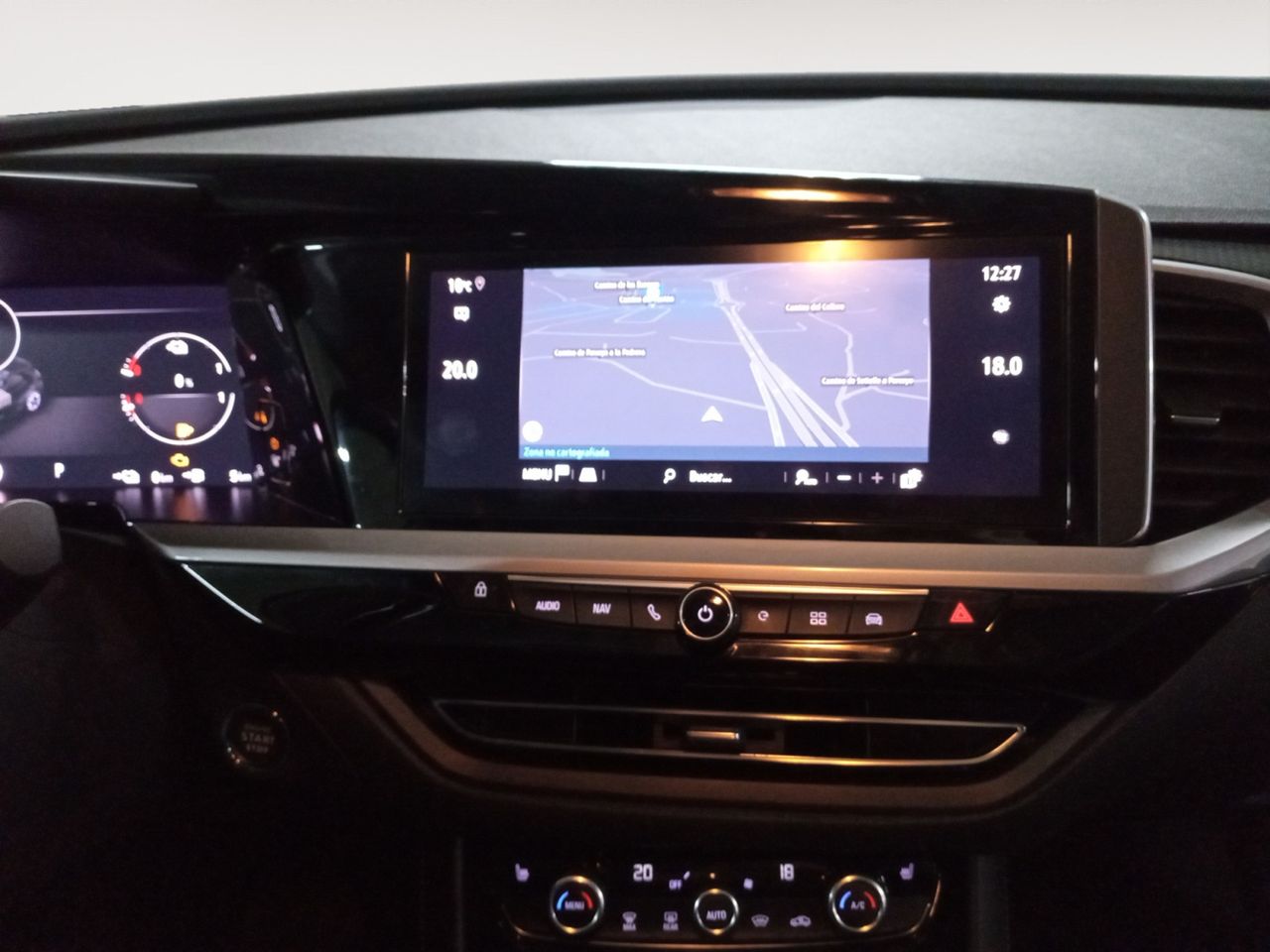 Foto Opel Grandland X 14