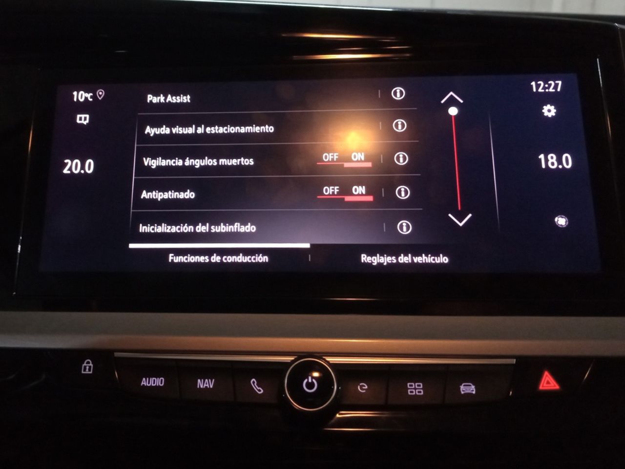 Foto Opel Grandland X 17