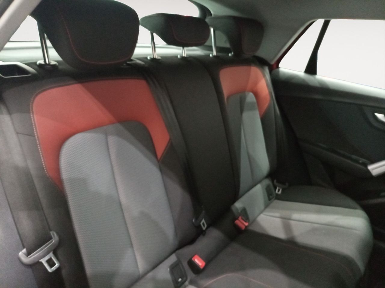 Foto Audi Q2 9