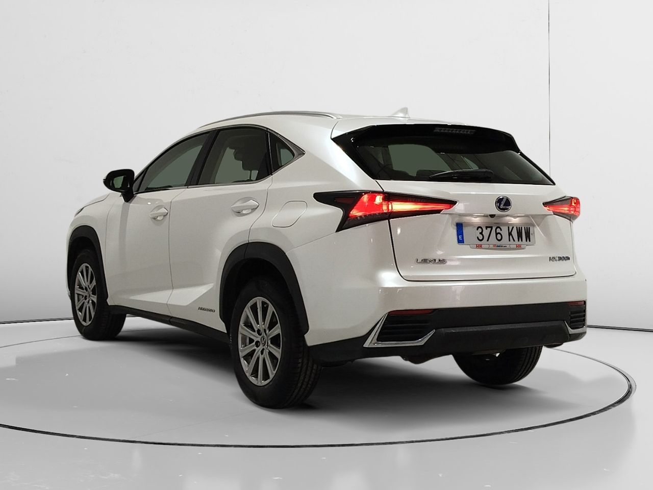 Foto Lexus NX 4