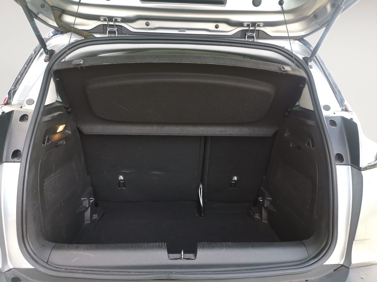Foto Opel Crossland X 11