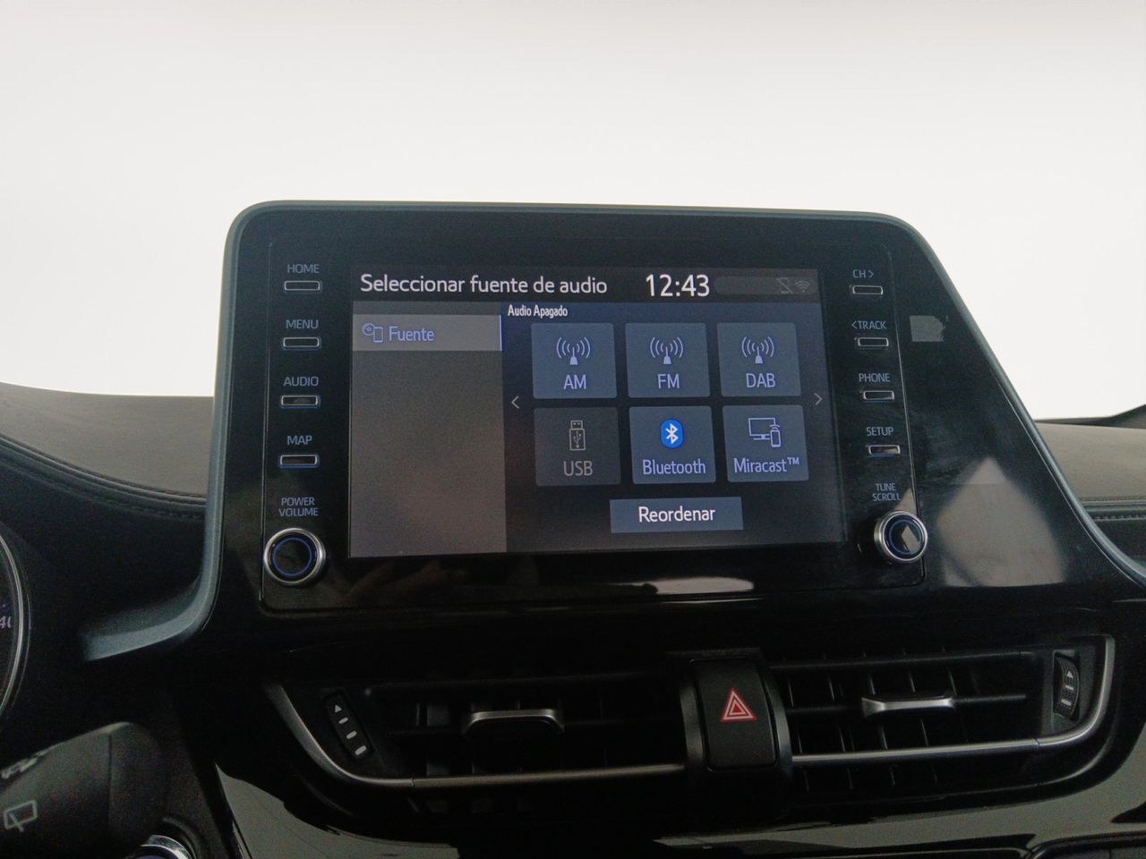 Foto Toyota C-HR 17