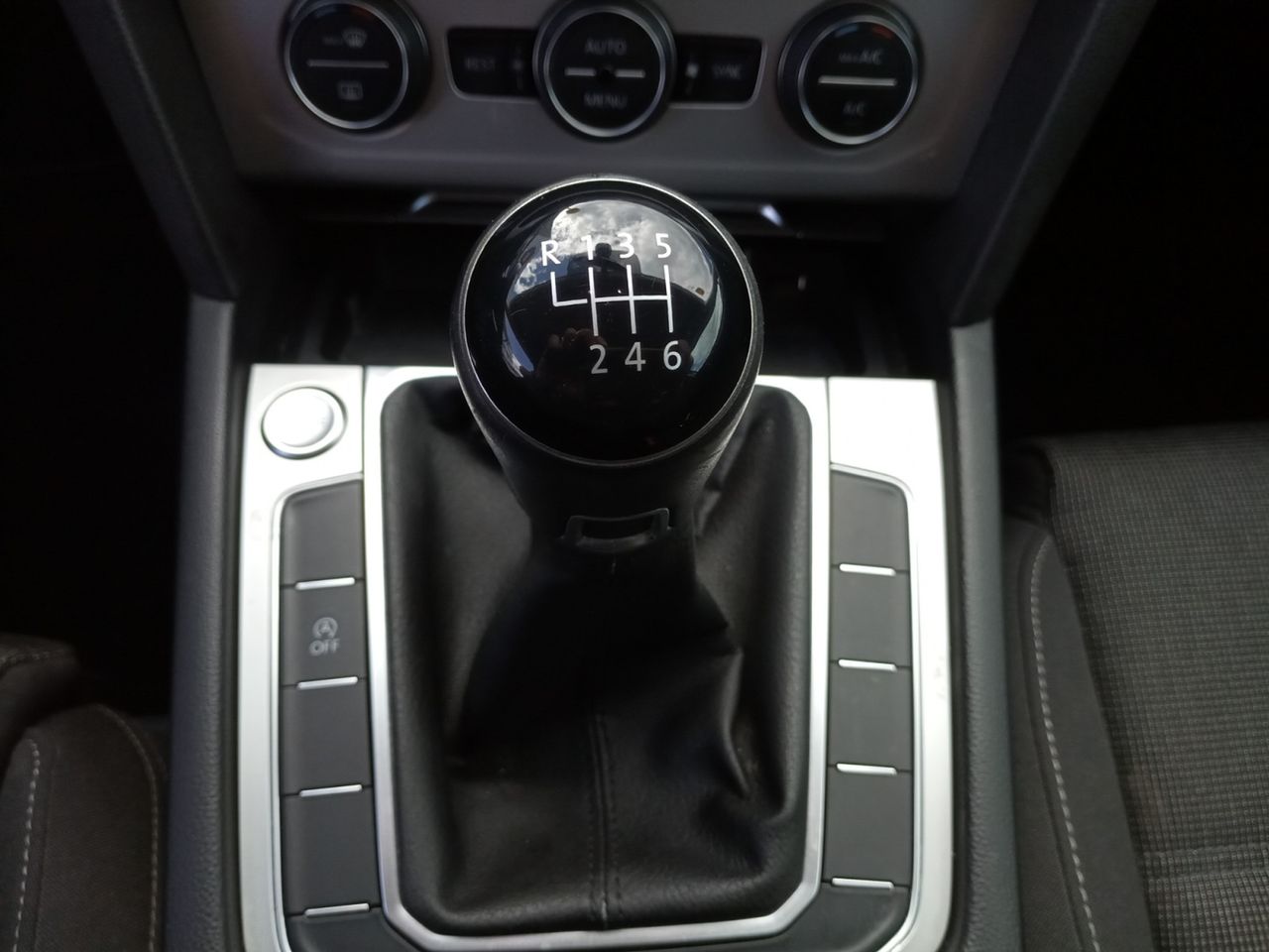 Foto Volkswagen Passat 12