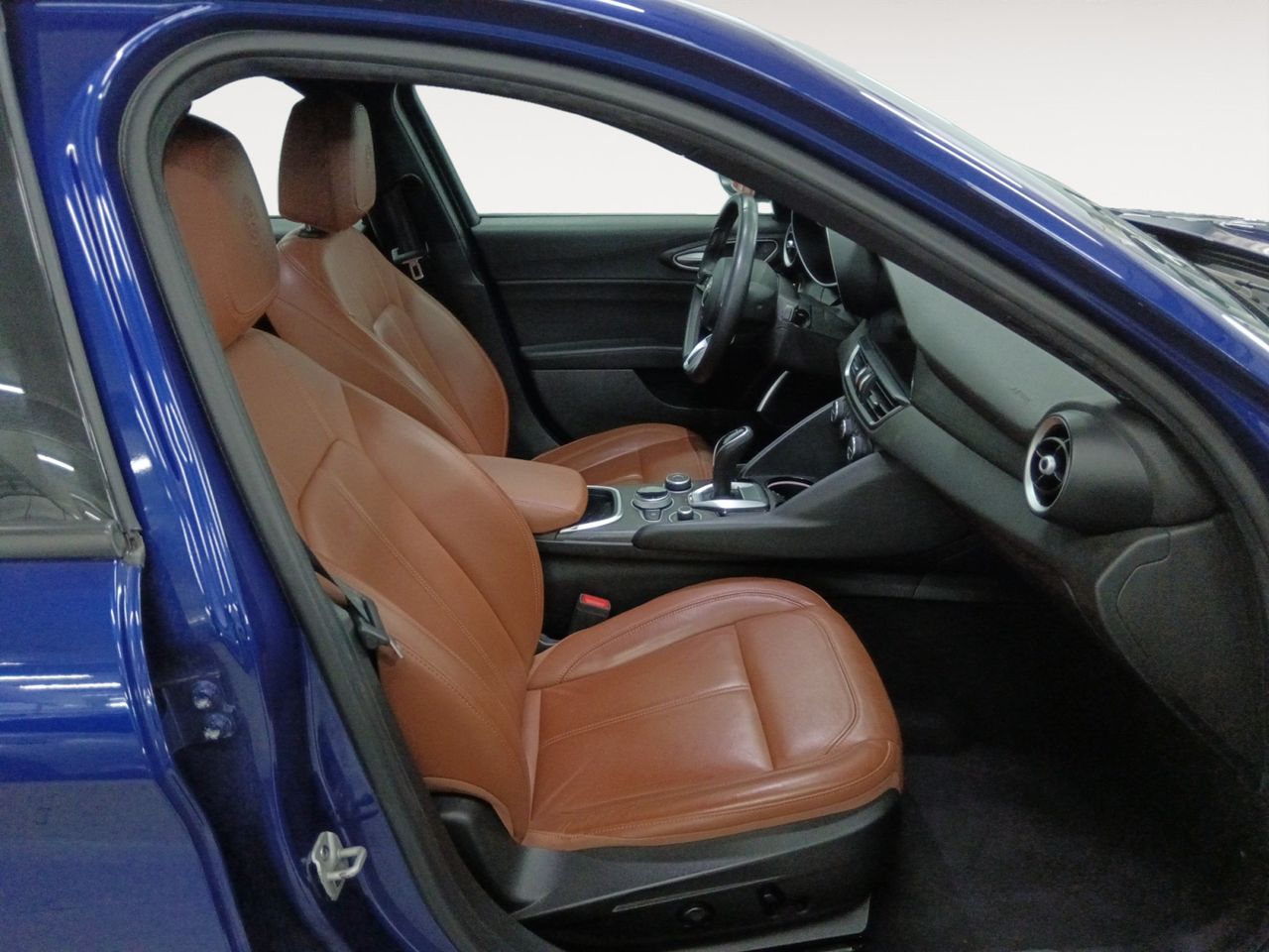 Foto Alfa Romeo Giulia 10
