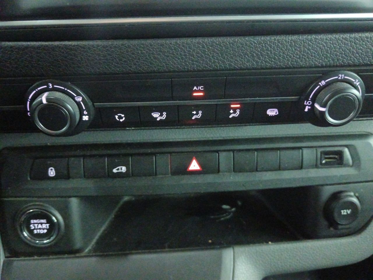 Foto Citroën Jumpy 16