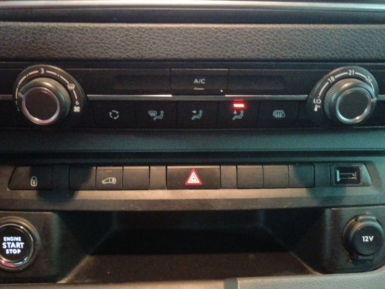 Foto Citroën Jumpy 17