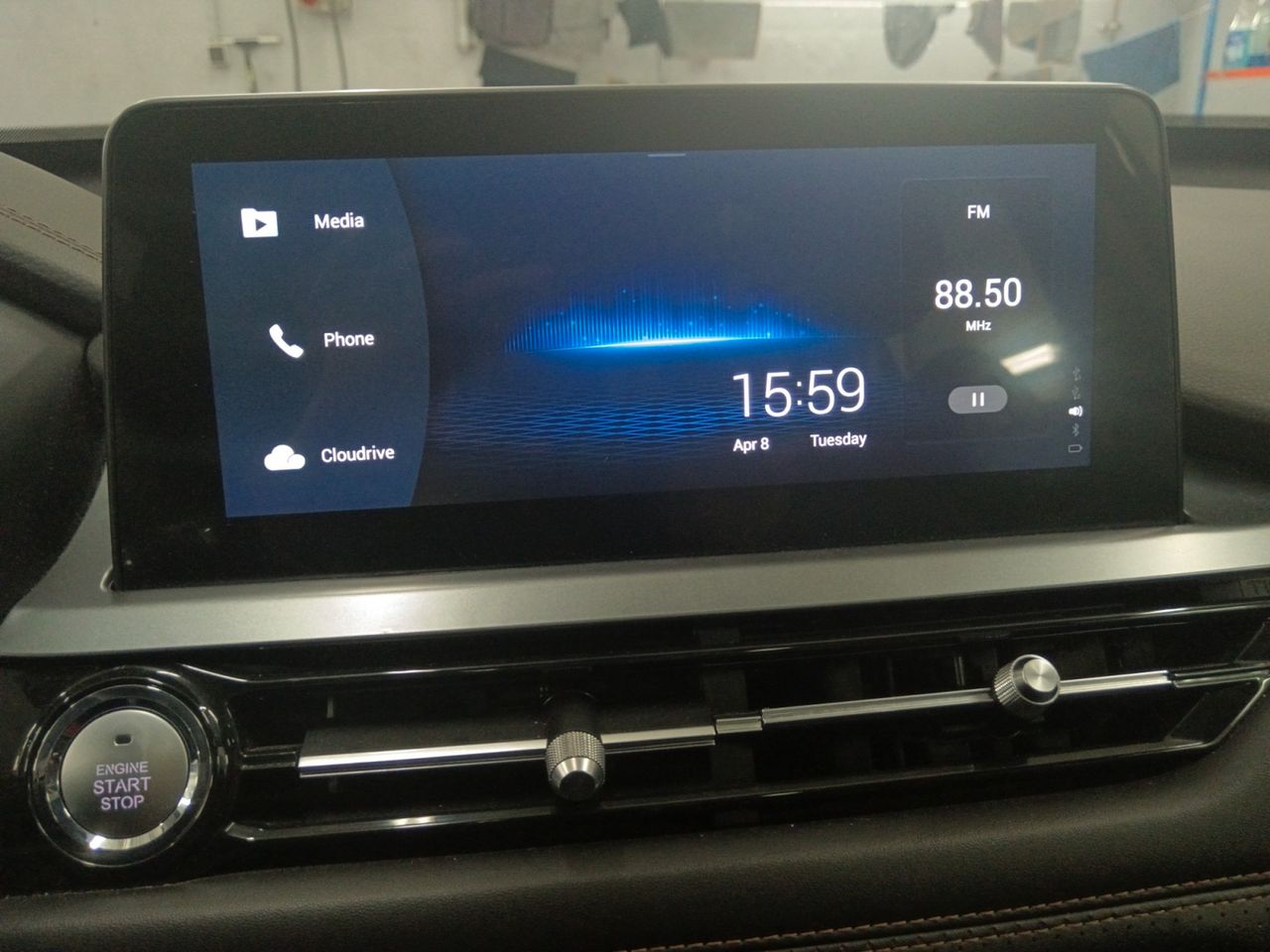 Foto DR Automobiles DR5 15