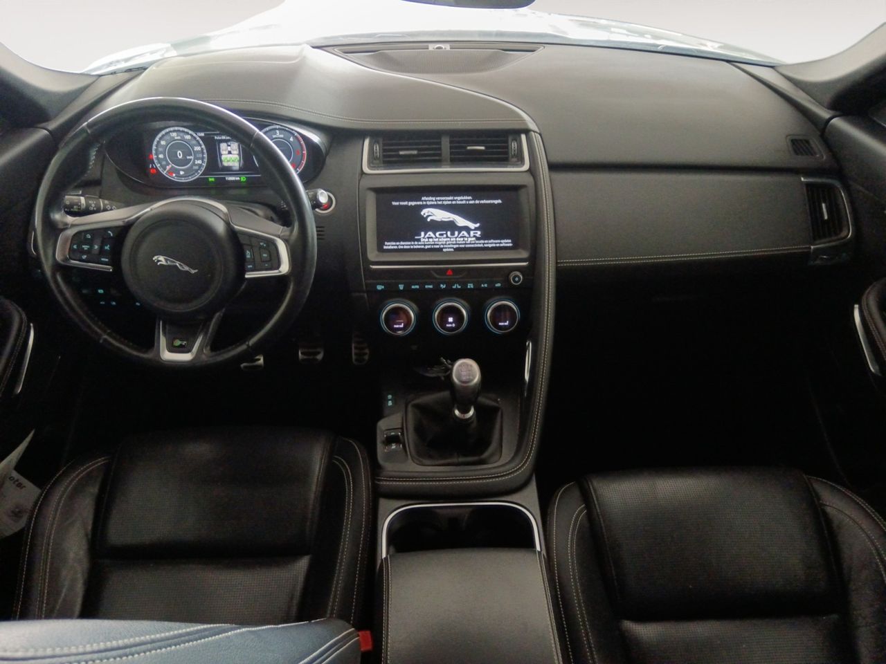 Foto Jaguar E-Pace 6