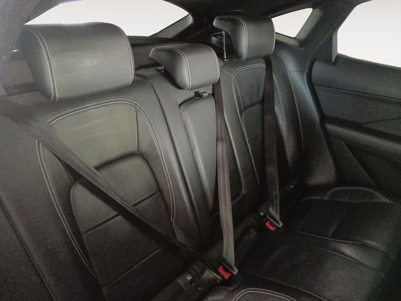 Foto Jaguar E-Pace 9