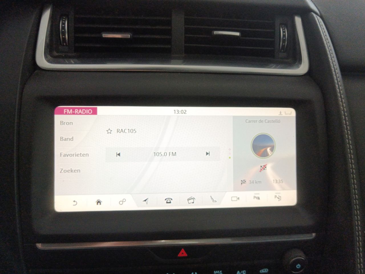 Foto Jaguar E-Pace 15