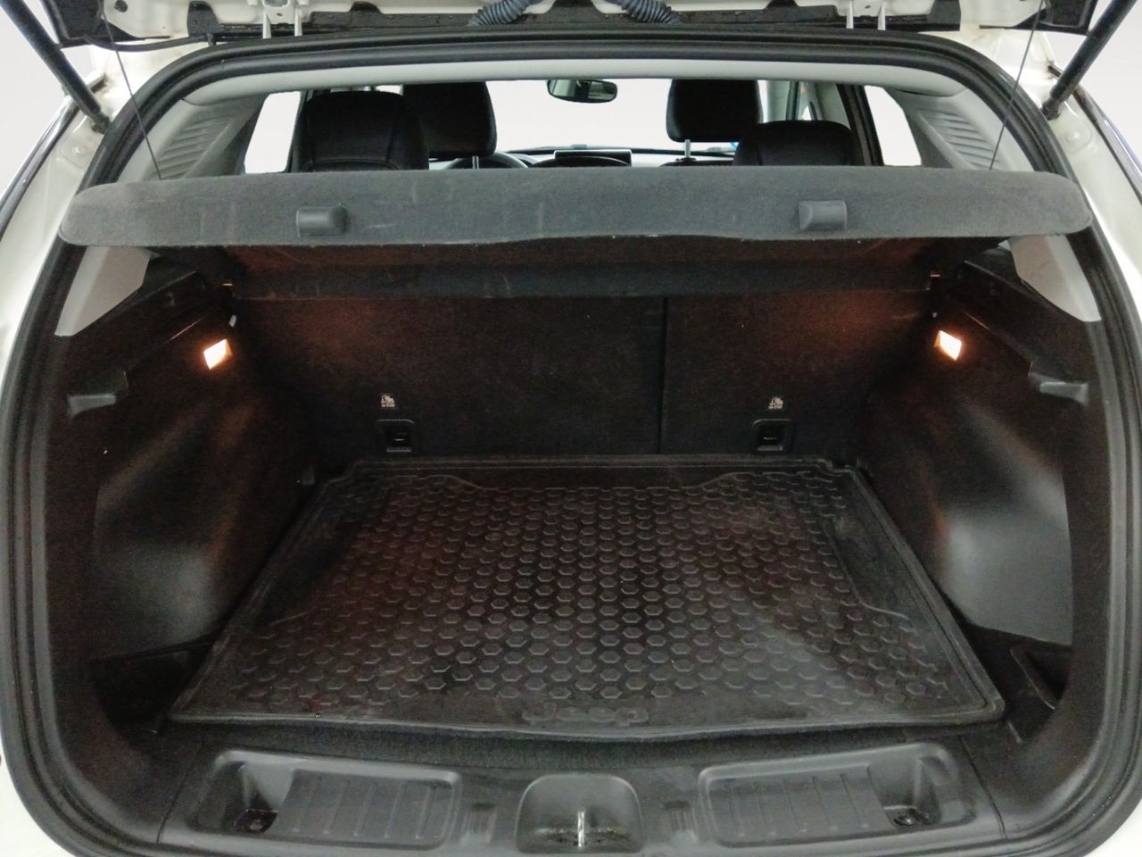 Foto Jeep Compass 11