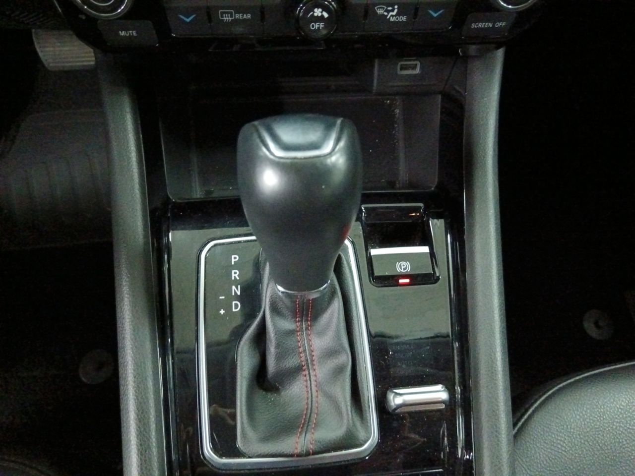 Foto Jeep Compass 12