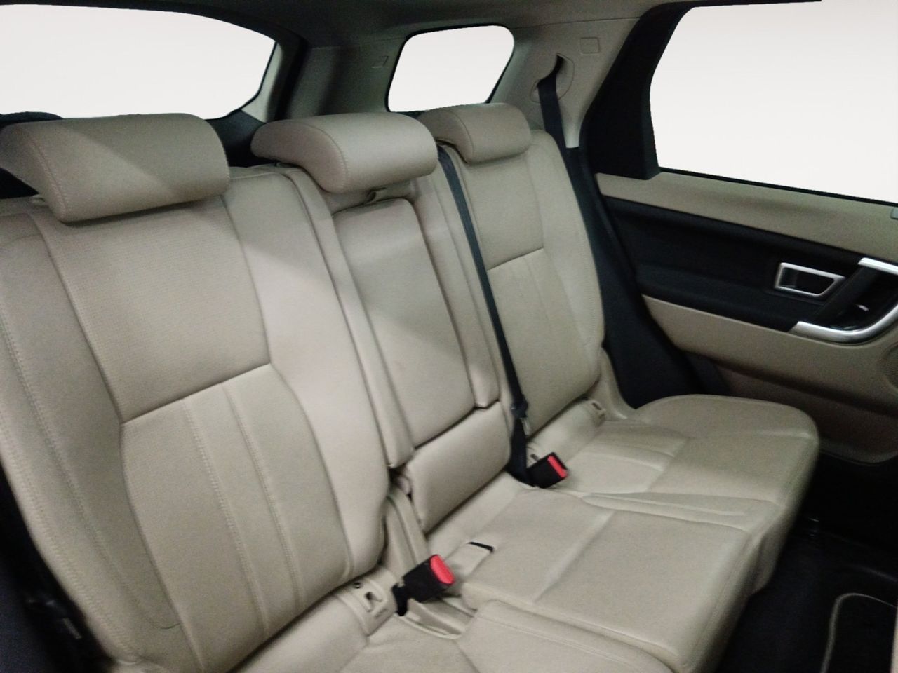 Foto Land-Rover Discovery Sport 9